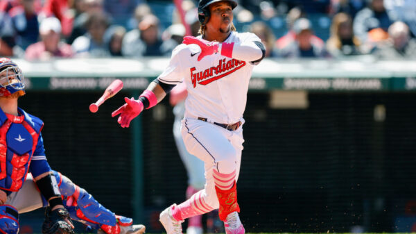 仍稍逊一筹 仍稍逊一筹